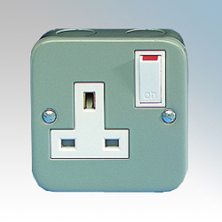 Metal Clad 13A Single Socket 1 Gang Switched - Elevator Equipment